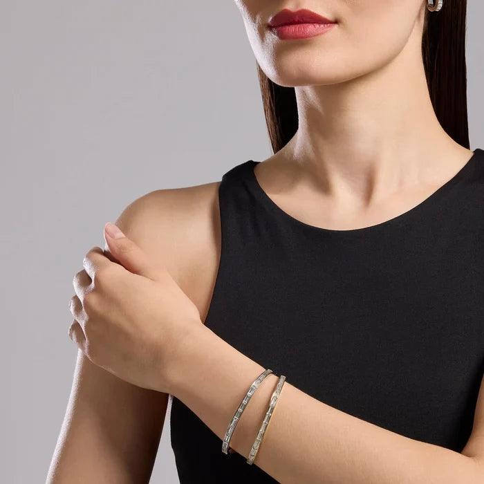 Pulseira rígida em aço e zircónias