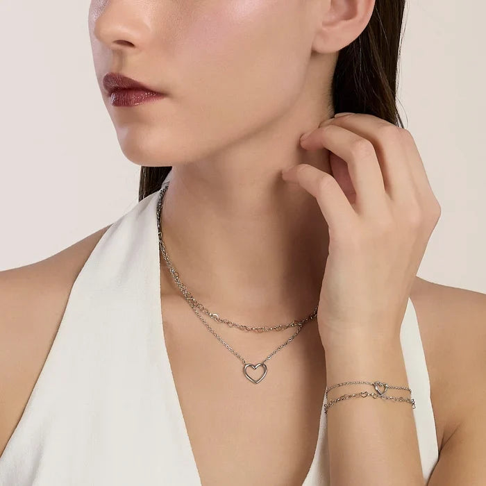 Choker com corrente dupla e coração