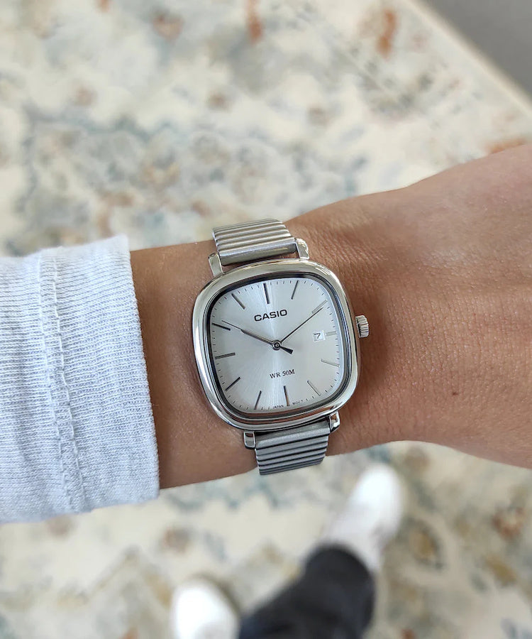Relógio Casio Collection Prateado Senhora