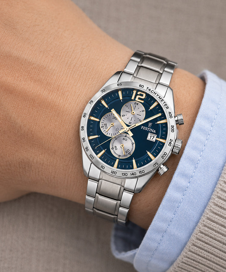 Relógio Festina azul com correia de aço